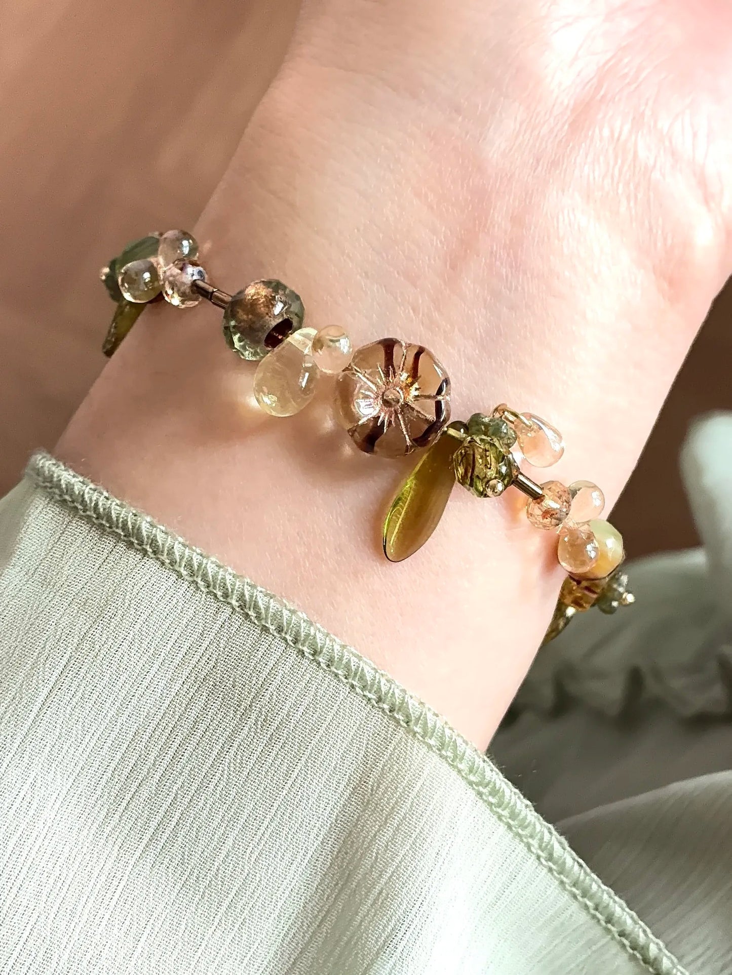 The Garden Held Its Breath — Floral Beaded Bracelet