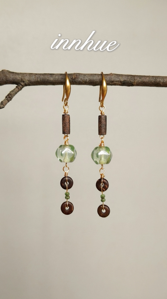 Forest Song Earrings - Green Agate & Wood Grain